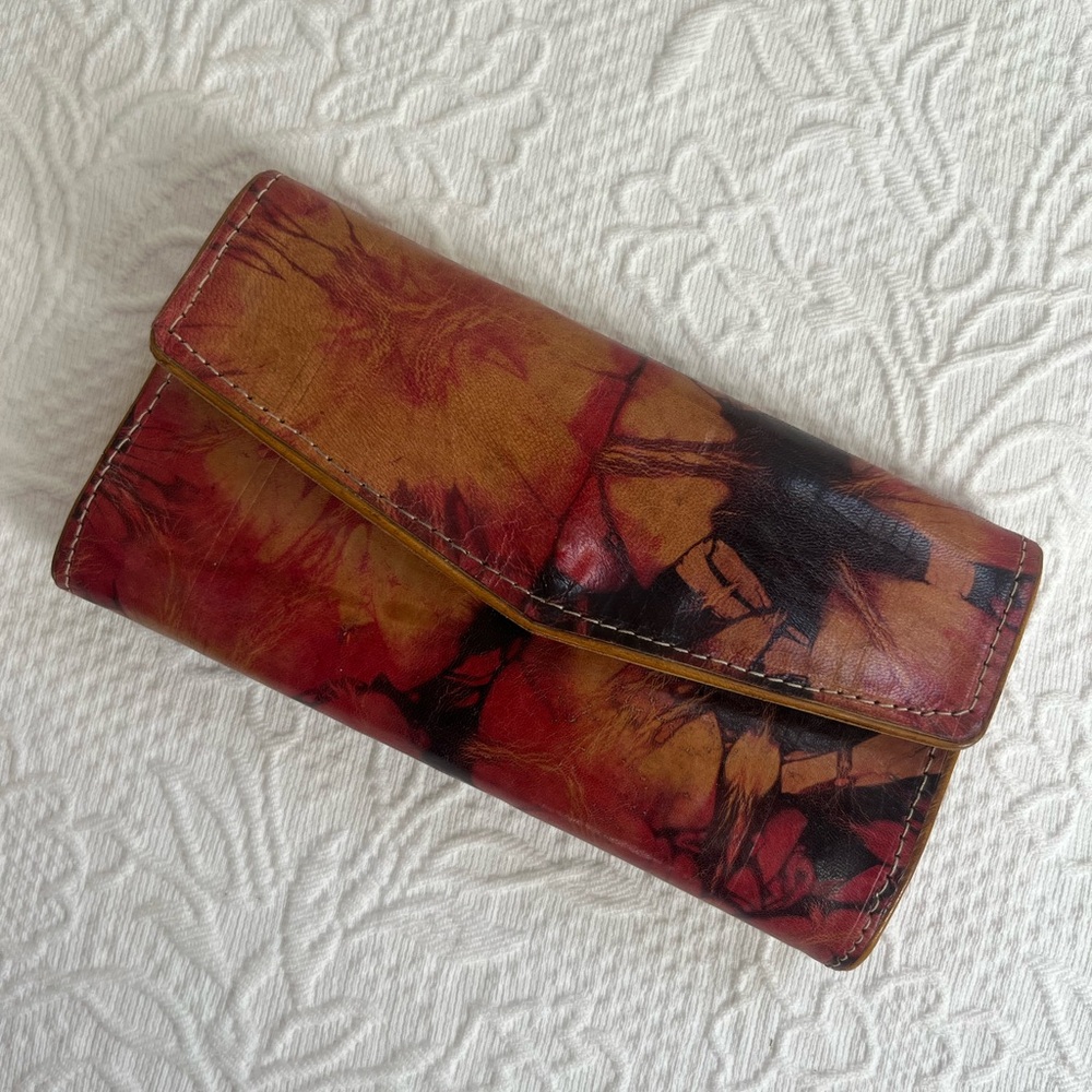 Tie dye leather fold wallet pocketbook with zip pockets snap closure, handmade!
